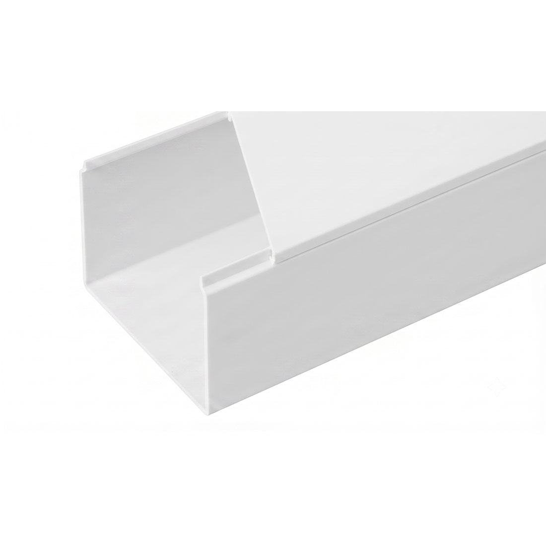 UN15727 IK 80x60CNLC Instalacijski kanal solid type
